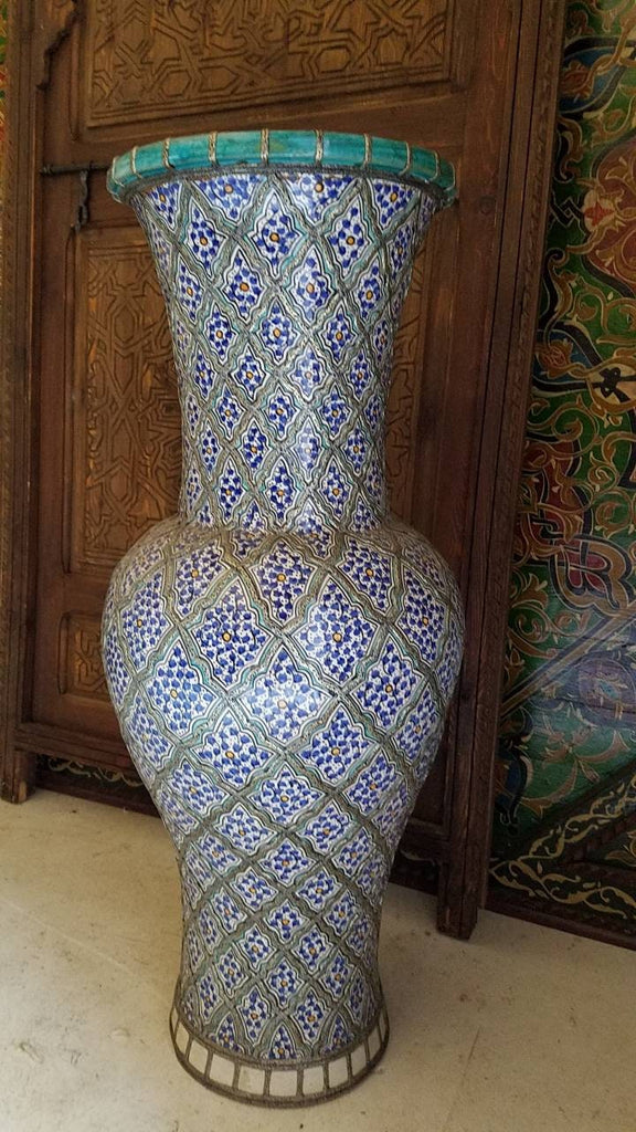 Royal Vintage moroccan vase pottery collection piece of home decor living room bedroom mediterranean  metal artwork painting clay pot