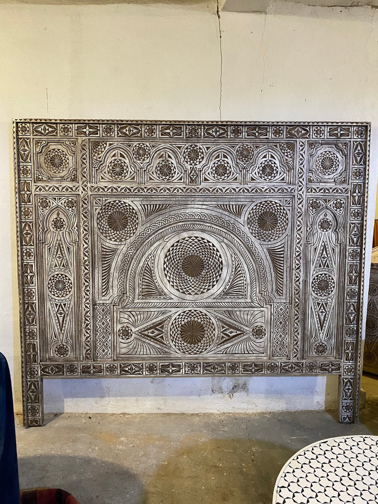 Exquisite African carved bed