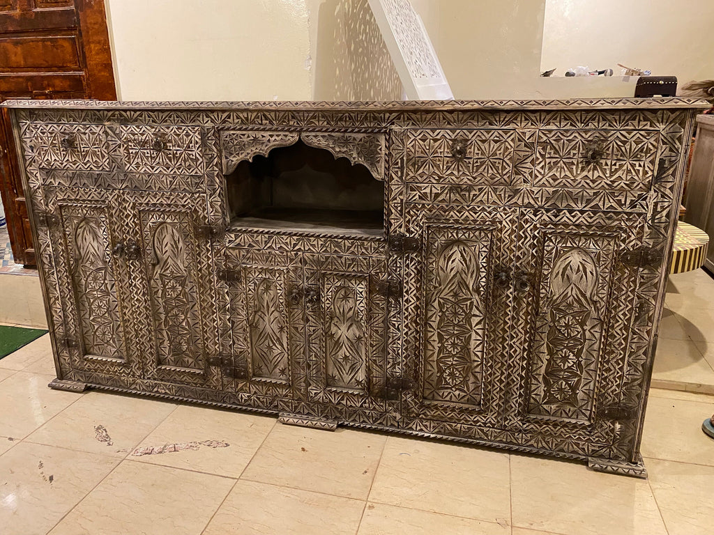 Large african targa cabinet