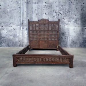 Moorish headboard bed