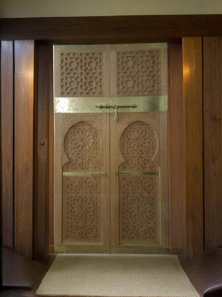 Exquisite royal palace extra large palace door